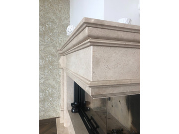 Каминная облицовка из мрамора Marble Crema Nova